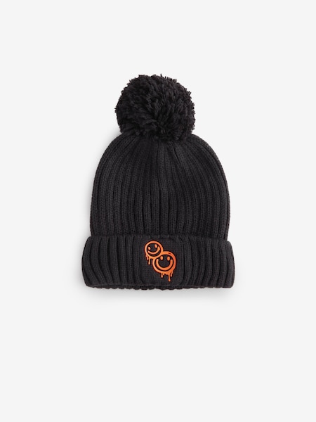 Black with Smile Detail - Pom Hat (1-16yrs) (Q62144) | € 4 - € 8