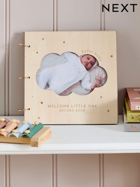 Natural New Baby Cloud Wooden Record Book (Q65473) | €12