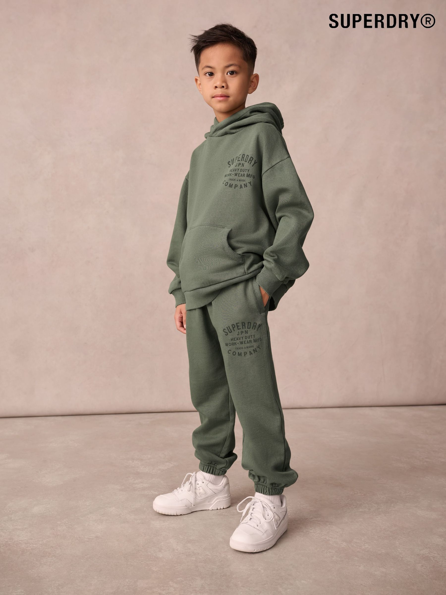 BOYS CLUB BOXY HOODIE – WORUBO