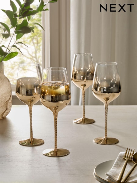 Set of 4 Gold Astrid Wine Glasses (Q66605) | €43