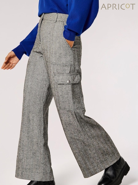 Apricot Grey Cargo Pocket Wide Leg Trousers (Q69593) | €24