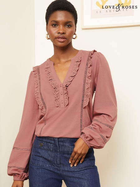 Love & Roses Pink Broderie Trim Lace insert V Neck Jersey Top (Q69910) | €13