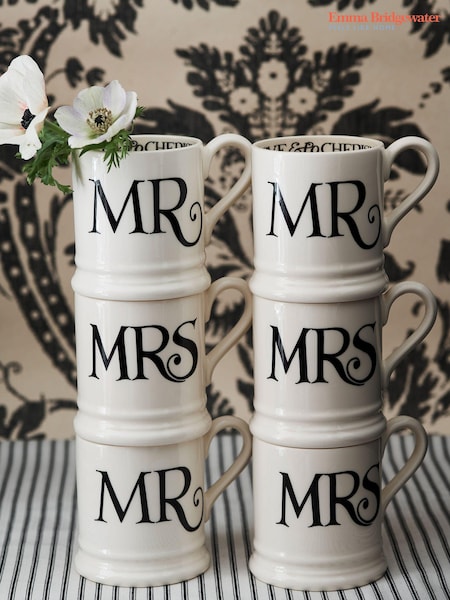 Emma Bridgewater Set of 2 Cream Black Toast Mr & Mr 1/2 Pint Mugs Boxed (Q71338) | $80