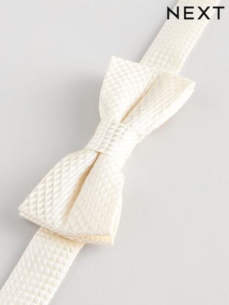 Ecru Textured Bow Tie (1-16yrs) (Q71477) | AED7