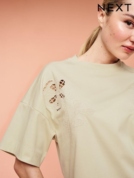 Sage Green Cutwork Detail T-Shirt (Q71767) | €13