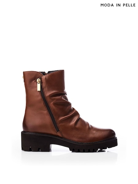 Moda in Pelle Calandra Rouched Front Outside Zip Ankle  Boots (Q75350) | €42