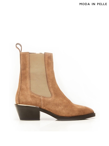 Moda in Pelle Kaela Pointed Block Heel Chelsea Boots (Q75480) | AED404