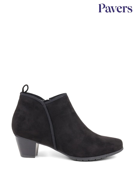 Pavers Heeled Short Black Ankle Boots (Q75684) | €61