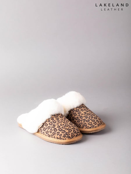 Lakeland Leather Brown Ladies Sheepskin Slider Slippers (Q78614) | R$ 590