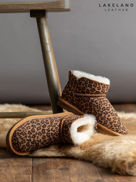 Lakeland Leather Brown Ladies Sheepskin Mini Boot Slippers (Q78671) | €122