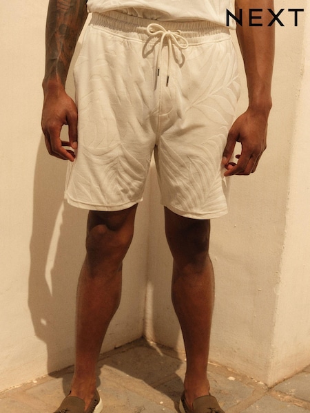 Ecru White Textured Floral Jersey Shorts (Q79703) | €6