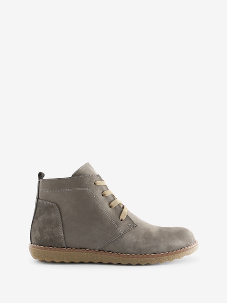Lunar Cheryl Grey Boots (Q80424) | €49