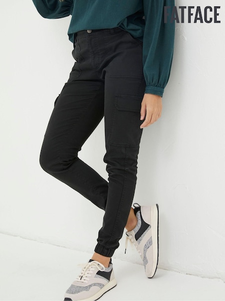 Negru - Pantaloni tip cargo FatFace (Q82108) | 196 LEI