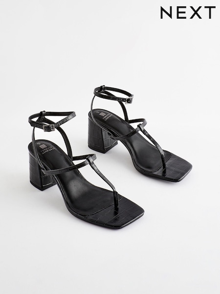 Black Forever Comfort® Toe Post Block Heel Sandals (Q82177) | €7