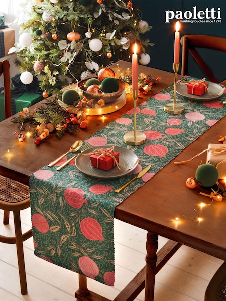 Paoletti Set of 4 Green Pomegranate Table Placemats & Table Runner (Q82879) | €47