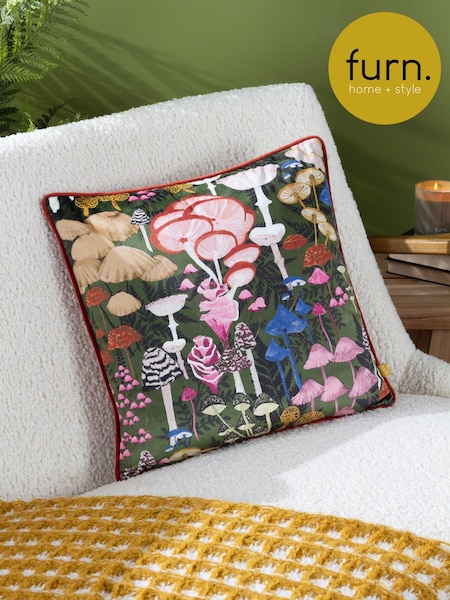 Furn Amanita Velvet Piped Feather Filled Cushion (Q83822) | R$ 255