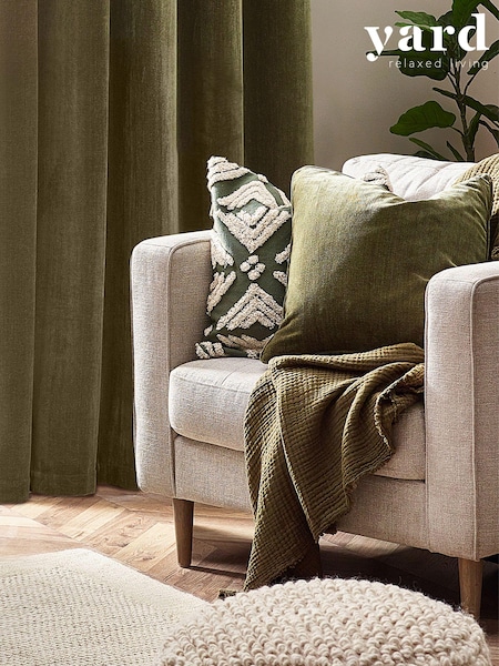 Yard 50 x 50cm Heavy Chenille Velvet Piped Polyester Filled Cushion (Q83922) | ‏111 د.إ.‏