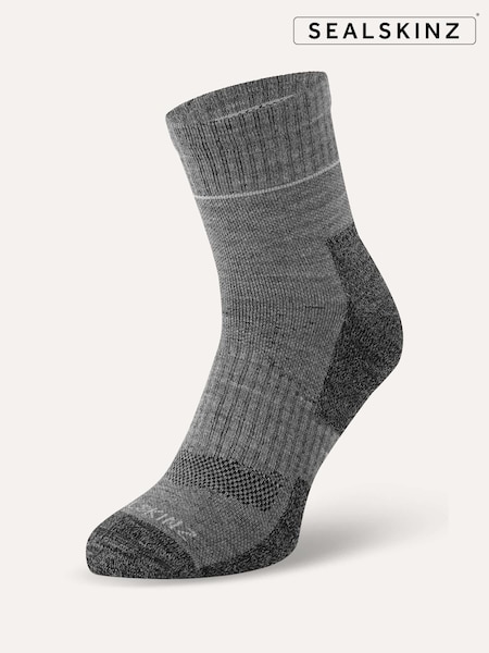 Sealskinz Morston Non-Waterproof Quickdry Ankle Length Socks (Q85053) | €9