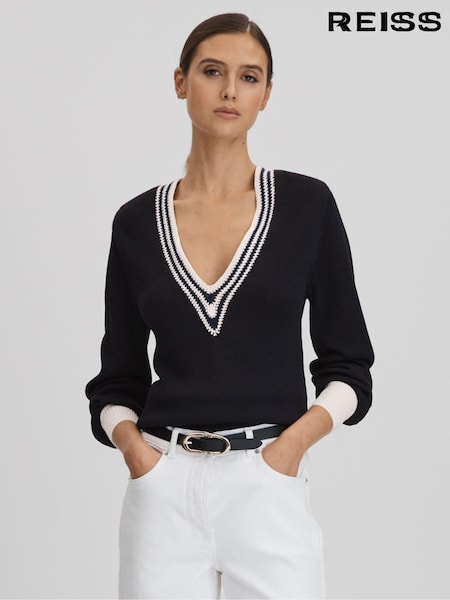 Reiss Navy/White Tammy Crochet V-Neck Jumper (Q85803) | €210