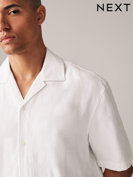 White Textured Short Sleeve Shirt with Cuban Collar (Q88870) | €18.50