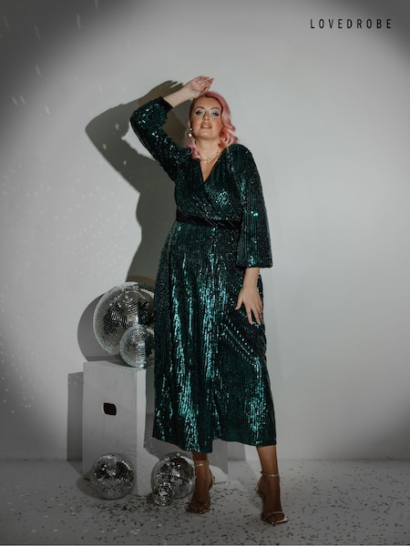 Lovedrobe Green Sequin Velvet Midaxi Dress (Q88997) | €53