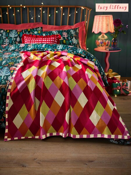 Lucy Tiffney Diamond Knitted Throw (Q89404) | ‏320 د.إ.‏