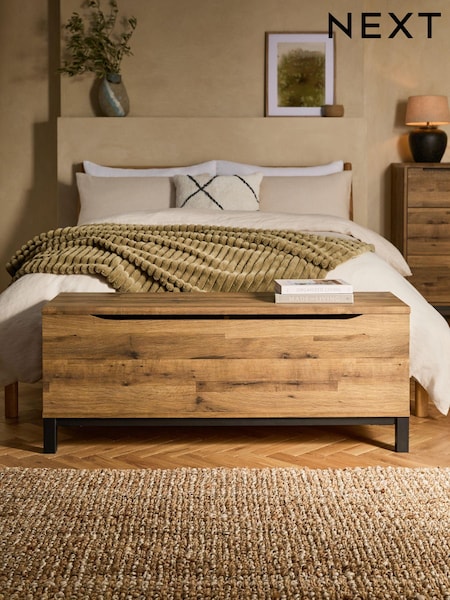 Dark Natural Bronx Oak Effect Large Blanket Box (Q91178) | €275