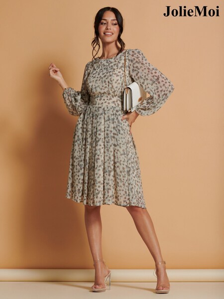 Jolie Moi Cream Long Sleeve Chiffon Midi Dress (Q93009) | €44