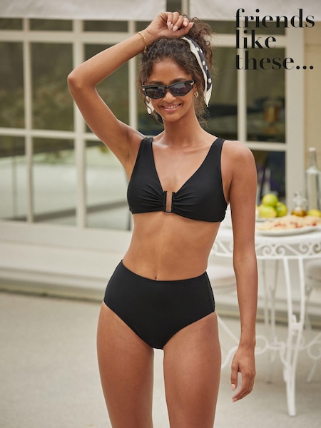 Friends Like These U Trim Bikini Top (Q94009) | €9