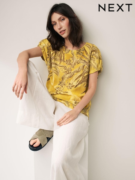 Ochre Yellow Leaf Gathered Short Sleeve Textured Boxy T-Shirt (Q94360) | €9