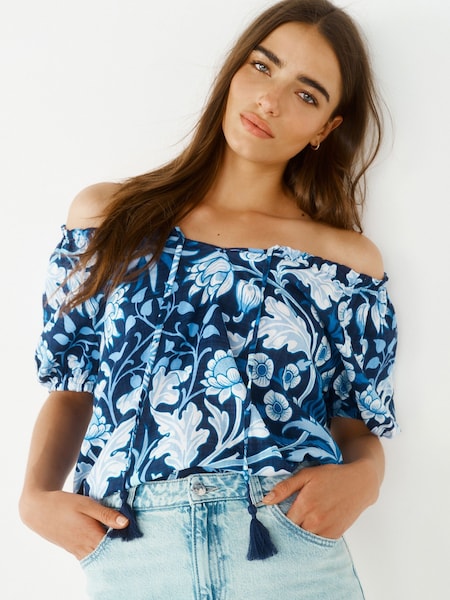Morris & Co. Hyacinth Navy Floral - Short Sleeve Tie Neck Bardot Blouse (Q94392) | 10 €