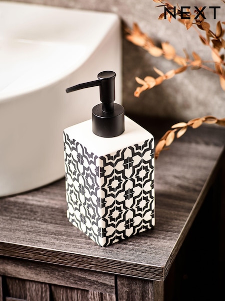 Monochrome Geo Soap Dispenser (Q95173) | €13