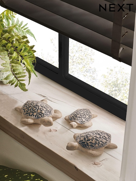 Natural Geo Turtle Ornaments Set of 3 (Q95228) | € 24