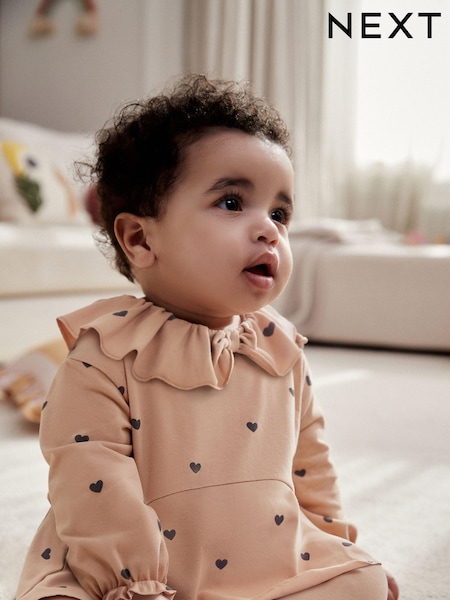 Beige Inimă Imprimeu - Set bluză cu volane și colanți cu mânecă lungă pentru bebeluși (0luni-2ani) (Q95440) | 63 LEI - 75 LEI