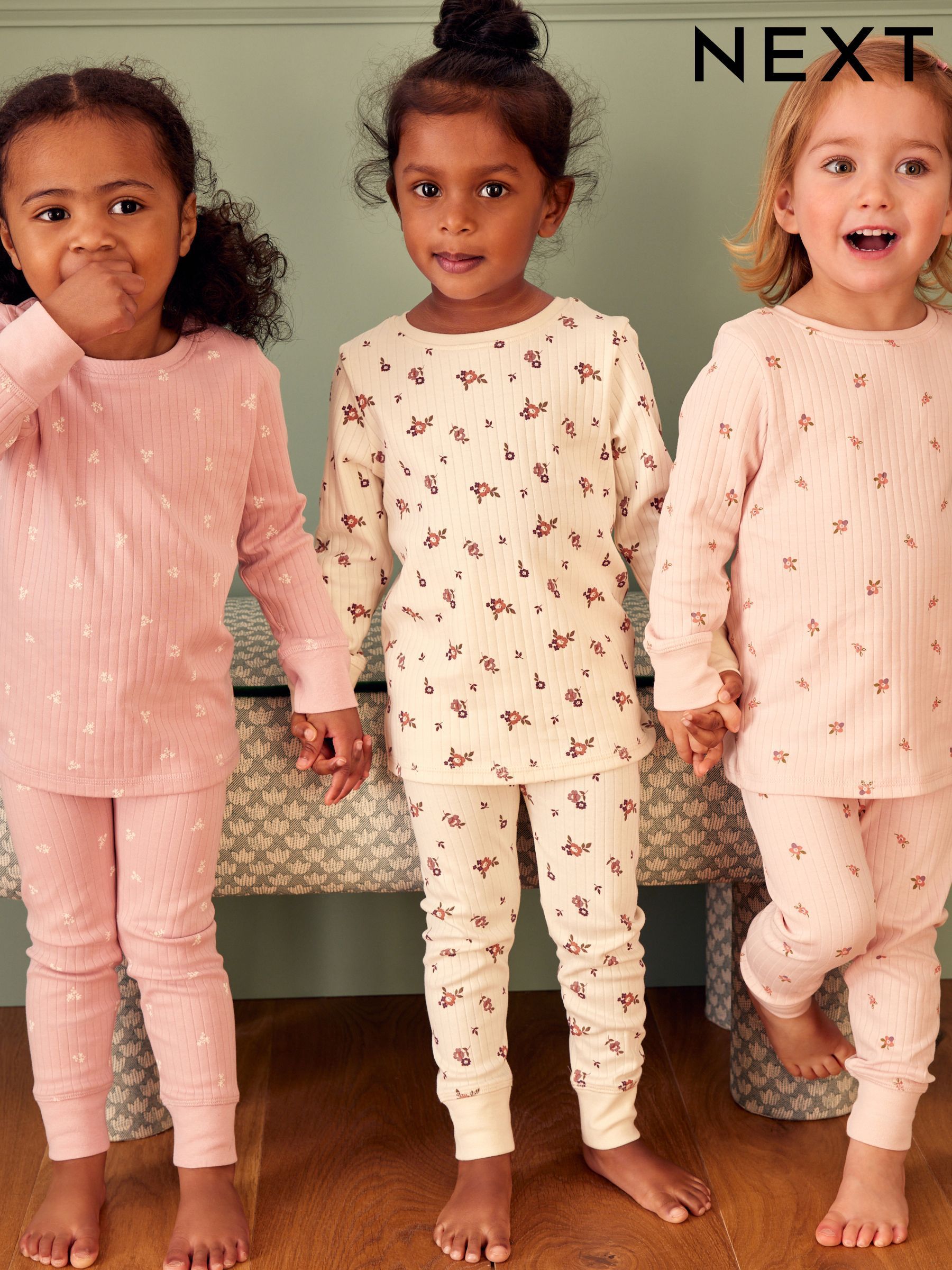 Girls Nightwear | Girls Pyjamas, Nighties & Slippers | Next Japan