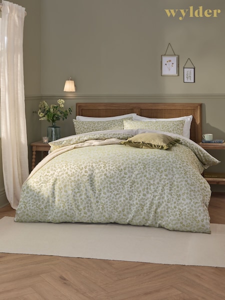 Wylder Grace Leaf Jacquard Satin Duvet Cover Set