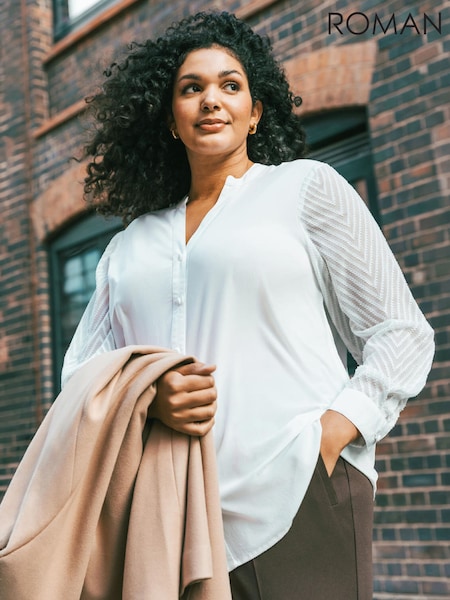 White - Roman Curve V-neck Button Blouse