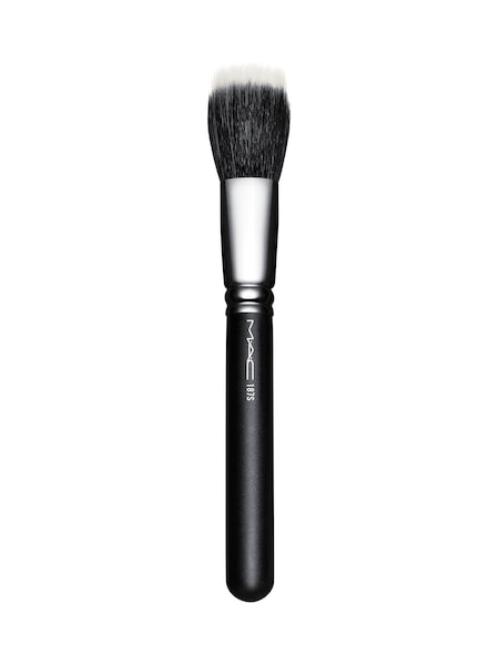 MAC 187s Duo Fibre Face Brush (R69640) | €31
