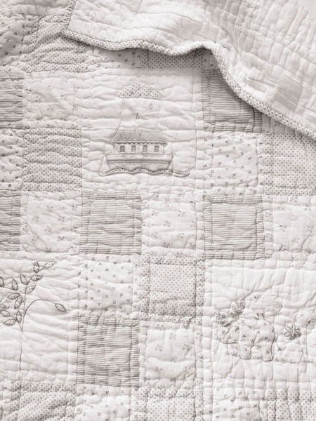 The White Company Kids Noah's Ark Cot Bed 100% Cotton Quilt (T02586) | 535 zł