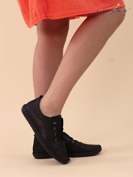Черный - Lunar St. Ives Plimsoll Shoes (T11492) | €60