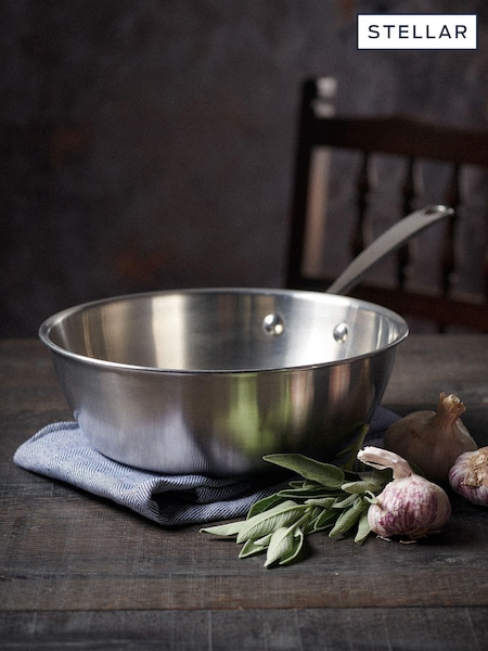 Stellar Silver Eclipse Chefs Pan 24cm (T20297) | €120