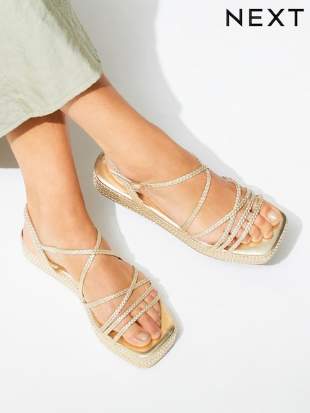 Or - Plateforme asymétrique Forever Comfort® à motif tressé Sandales (T23623) | € 18
