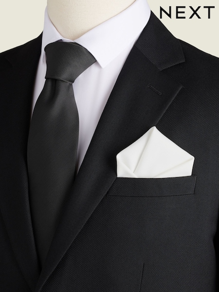 Blanc ivoire - Recycled Polyester Twill Pocket Square (T30119) | € 3