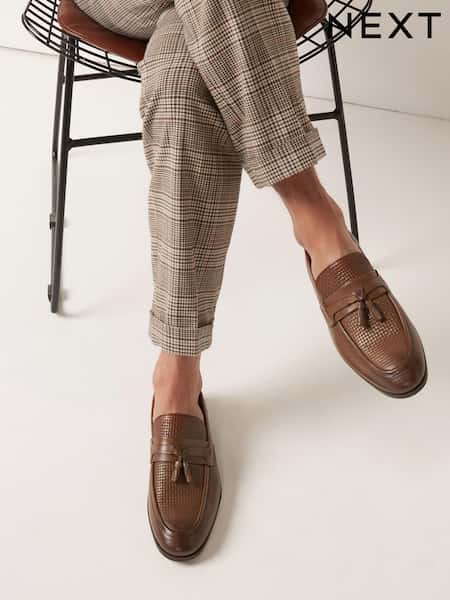 Hellbraun - Woven Embossed Tassel Loafers (T33798) | 16 €