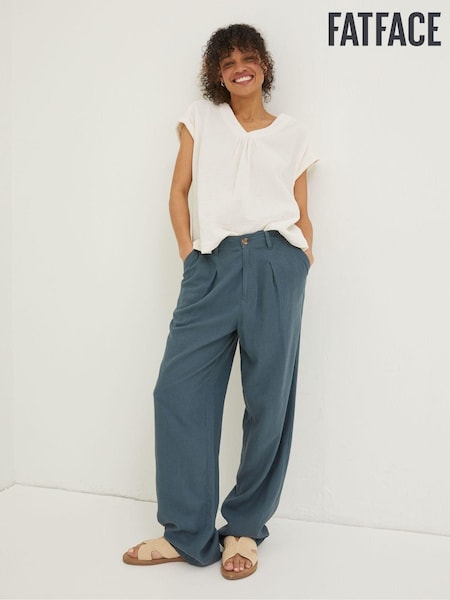 FatFace Blue Portloe Cropped Trousers (T49387) | €37
