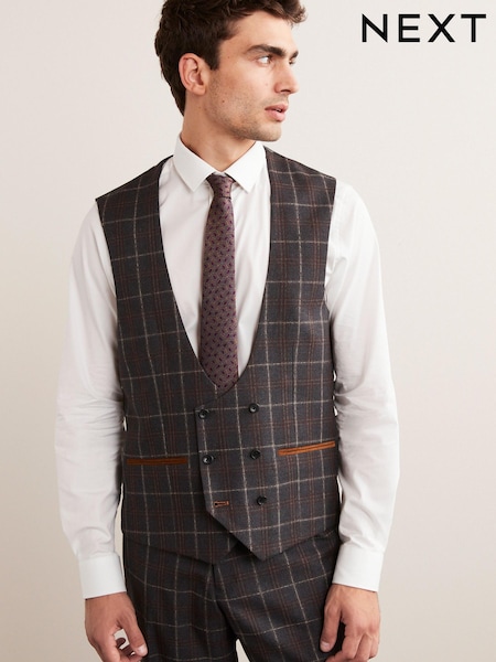 Grey/Brown Check Suit: Waistcoat (T53475) | €20