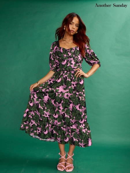 Another Sunday Milkmaid Midi Dress With Lace Trim Detail In Black Geo Print (T57262) | €40
