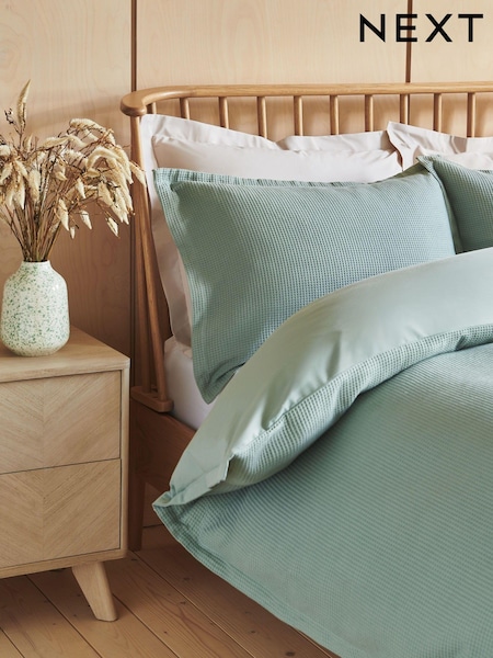 Sage Green Waffle Duvet Cover and Pillowcase Set (T60091) | OMR8 - OMR15