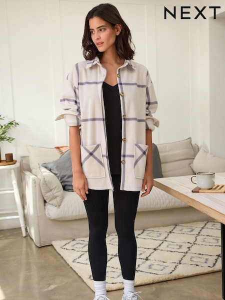 Neutraal geruit - Fleece shacket (T60536) | € 26