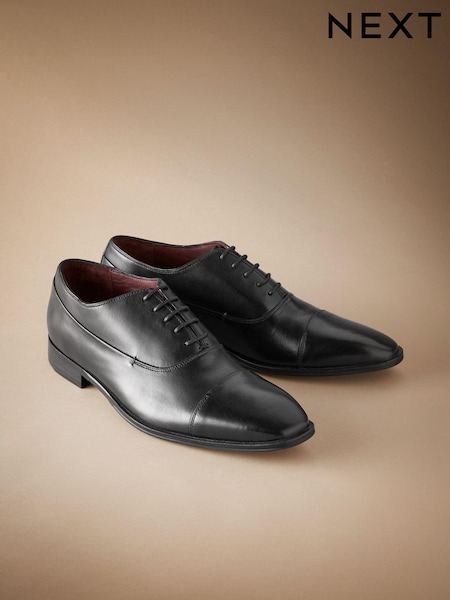 Black Signature Leather Oxford Toe Cap Shoes (T66440) | €16